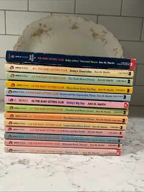 The Baby-Sitters Club Paperback Lot - Colorful Spine Collection